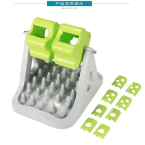 Pet Roller Feeder Interactive Slow Feeding Dispenser Dogs Puzzle Toy Fun Bowl Cat Shaking Leakage Toy Rolling Federer